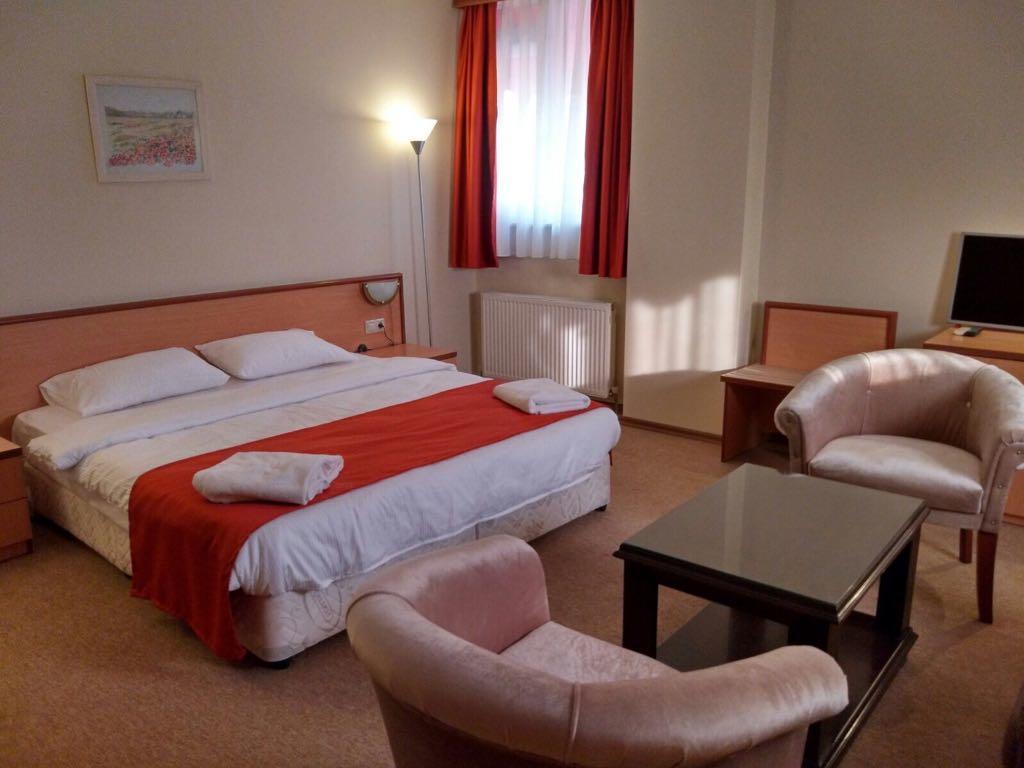 Duzce Han Otel מראה חיצוני תמונה