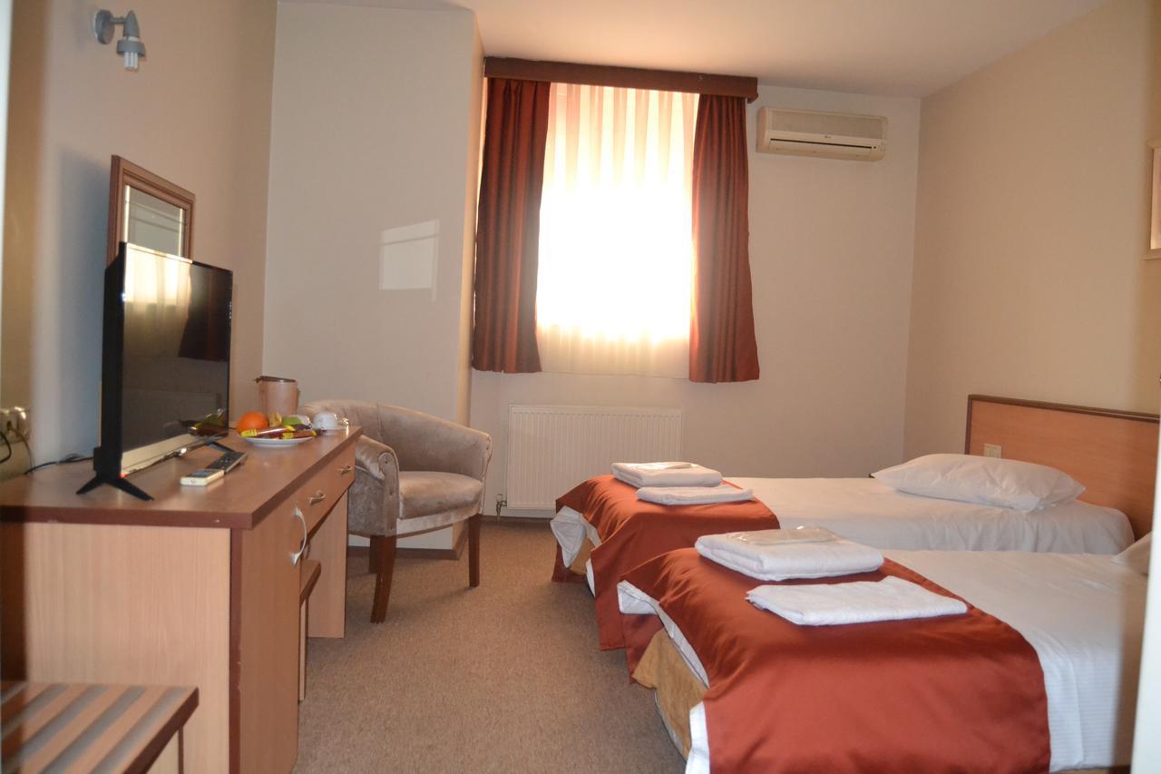 Duzce Han Otel מראה חיצוני תמונה